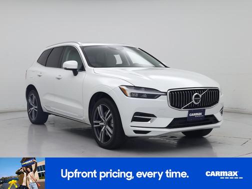 White 2021 Volvo XC60 Recharge Plug-In Hybrid T8 Inscription Expression