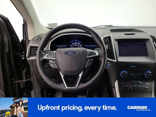 Black 2020 Ford Edge SEL