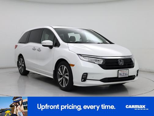 White 2023 Honda Odyssey Touring