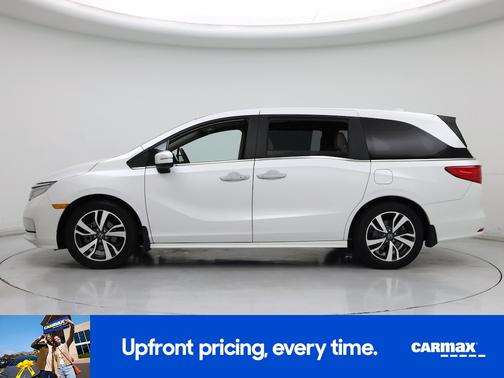 White 2023 Honda Odyssey Touring