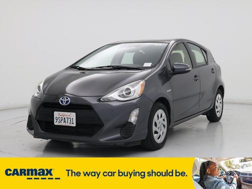 2016 Toyota Prius c Two