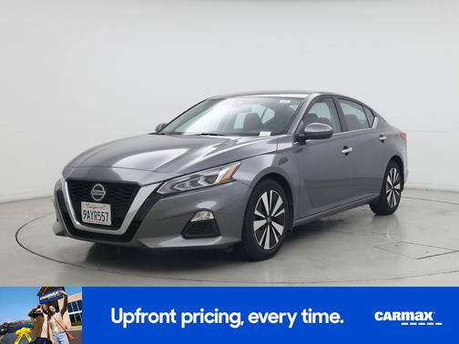 Gray 2022 Nissan Altima SV