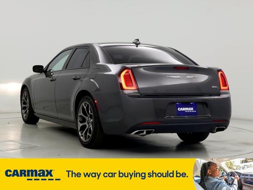 2017 Chrysler 300 S