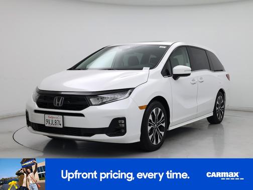 White 2026 Honda Odyssey Elite