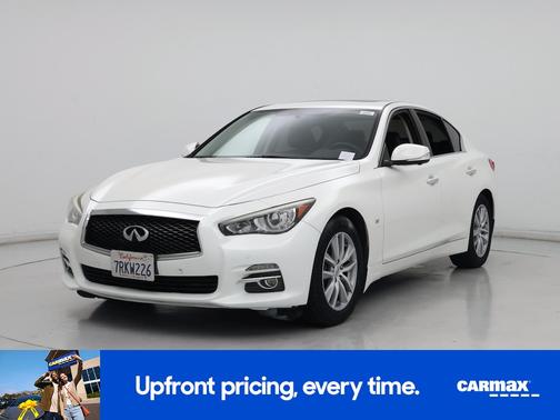 White 2015 INFINITI Q50 Premium