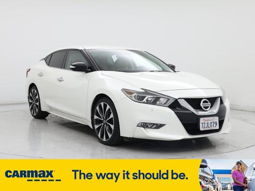 2017 Nissan Maxima SR