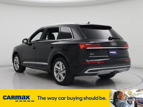 2022 Audi Q7 Premium Plus