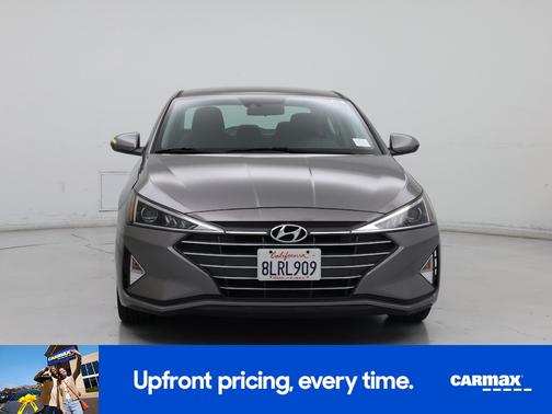 Gray 2020 Hyundai ELANTRA SE