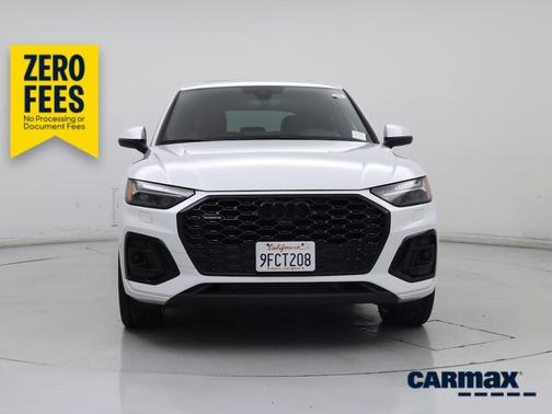 White 2023 Audi Q5 Sportback S-Line Prestige