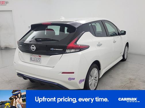 White 2019 Nissan Leaf S