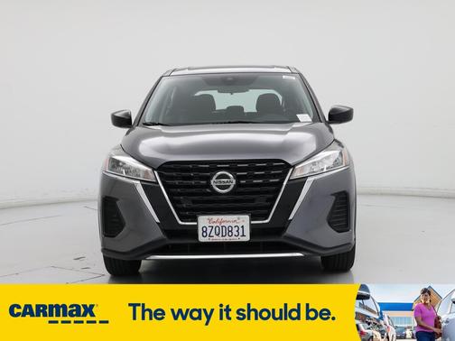 2021 Nissan Kicks S
