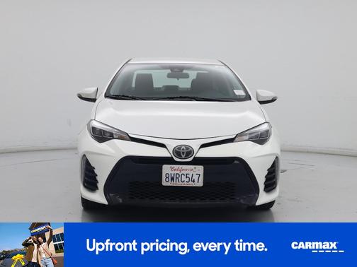White 2018 Toyota Corolla SE