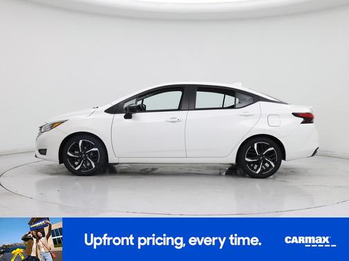 2025 Nissan Versa SR