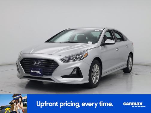 Silver 2019 Hyundai SONATA SE