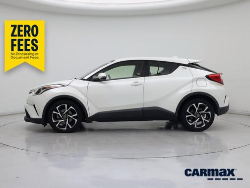 White 2018 Toyota C-HR XLE Premium