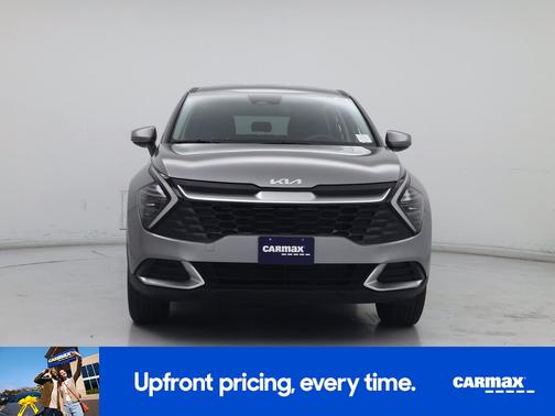 Silver 2025 Kia Sportage LX