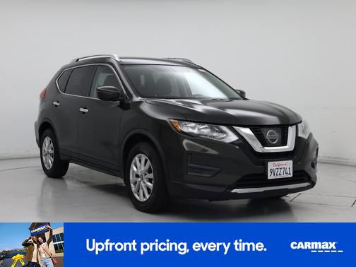 Green 2017 Nissan Rogue SV