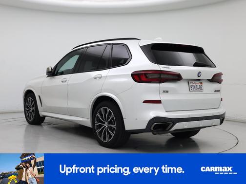 White 2022 BMW X5 M50i