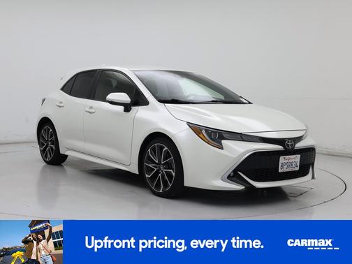 White 2020 Toyota Corolla Hatchback XSE