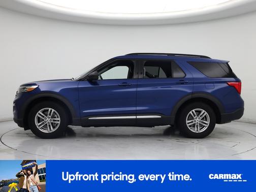 Blue 2023 Ford Explorer XLT