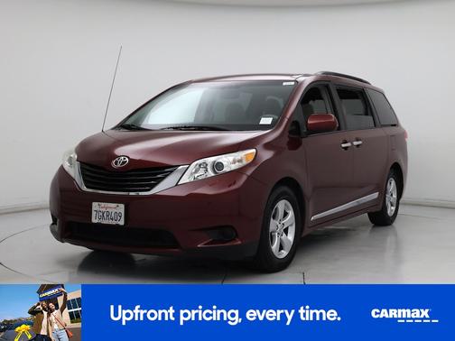 Burgundy 2014 Toyota Sienna LE