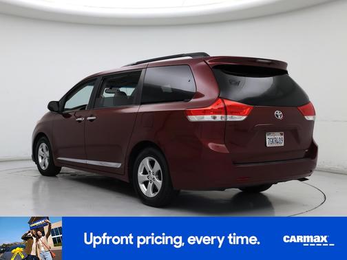 Burgundy 2014 Toyota Sienna LE