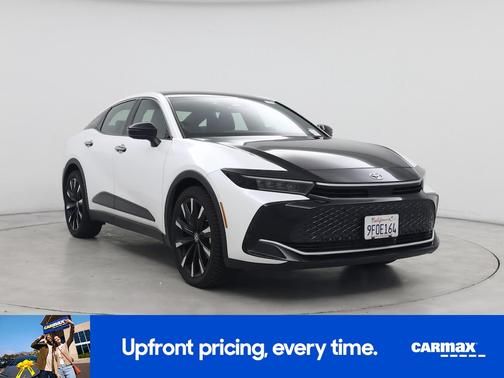 2023 Toyota Crown Platinum