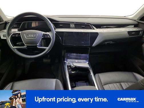 2022 Audi e-tron Premium