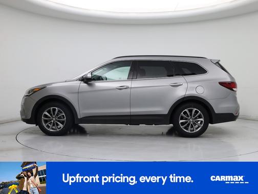 2018 Hyundai SANTA FE SE