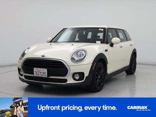 White 2017 MINI Clubman