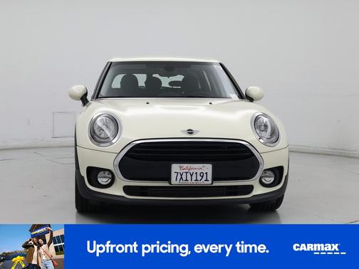 White 2017 MINI Clubman