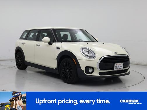 White 2017 MINI Clubman