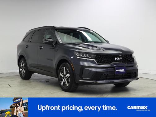 Gray 2022 Kia Sorento S