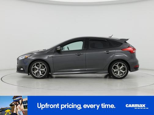 2018 Ford Focus ST