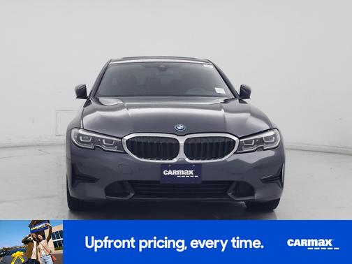 2022 BMW 330e xDrive30e
