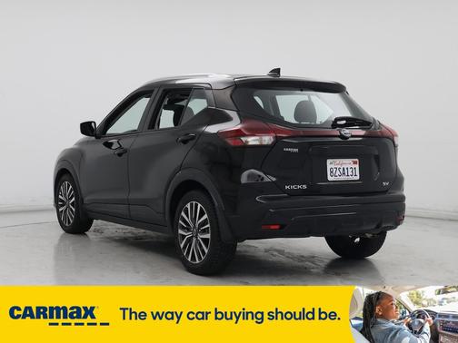 2022 Nissan Kicks SV