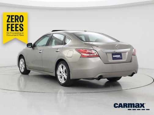 Gold 2014 Nissan Altima SL