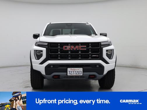 2023 GMC Canyon AT4