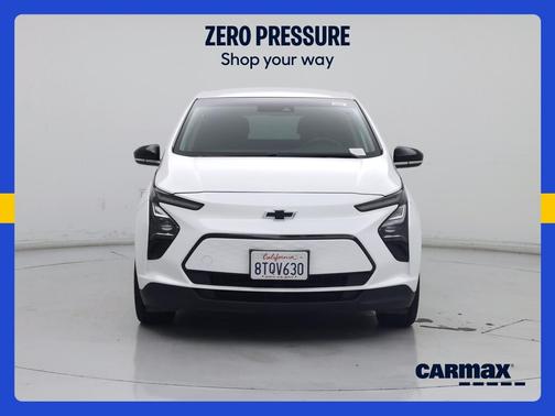 White 2023 Chevrolet Bolt EV LT