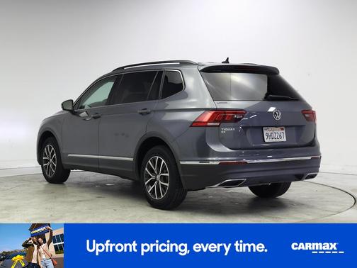 Gray 2020 Volkswagen Tiguan SE