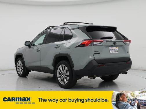2022 Toyota RAV4 XLE Premium
