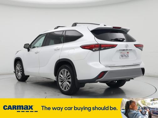 2022 Toyota Highlander Platinum