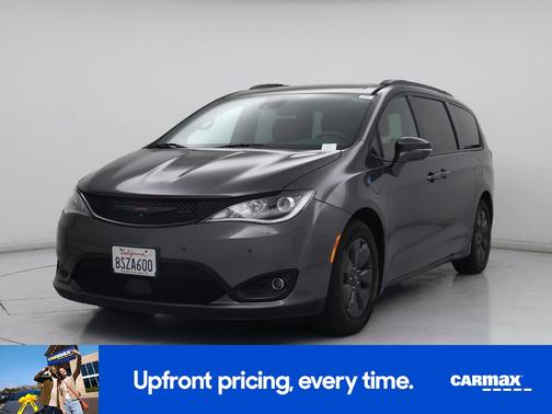 Gray 2020 Chrysler Pacifica Hybrid Limited