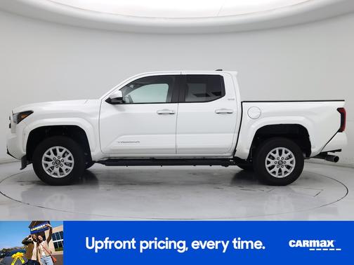 White 2025 Toyota Tacoma SR5