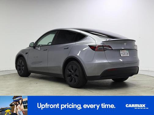 2025 Tesla Model Y Long Range