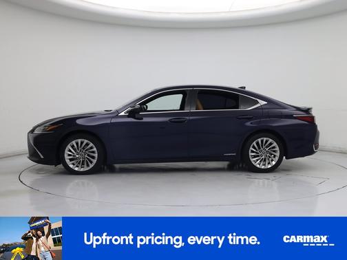 Blue 2021 Lexus ES 300h Luxury