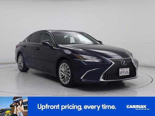 2021 Lexus ES 300h Luxury