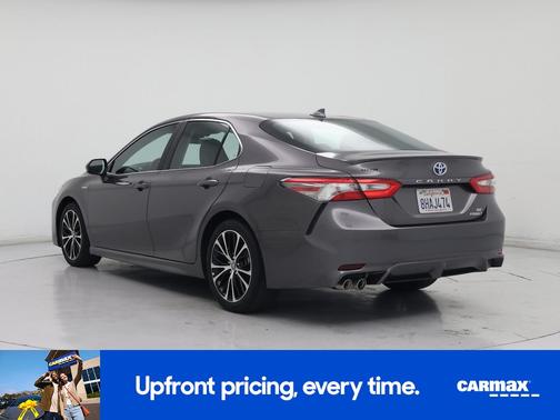 2019 Toyota Camry Hybrid SE