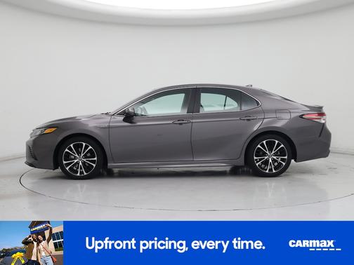 2019 Toyota Camry Hybrid SE