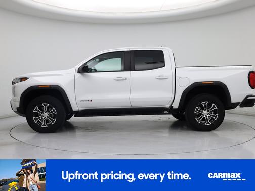 White 2023 GMC Canyon AT4